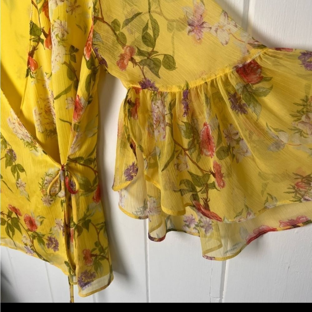 Ralph Lauren Yellow Printed Bell Sleeve Blouse - Picture 4 of 11